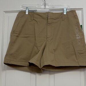 GAP Khaki Everyday Shorts- Tags still on!